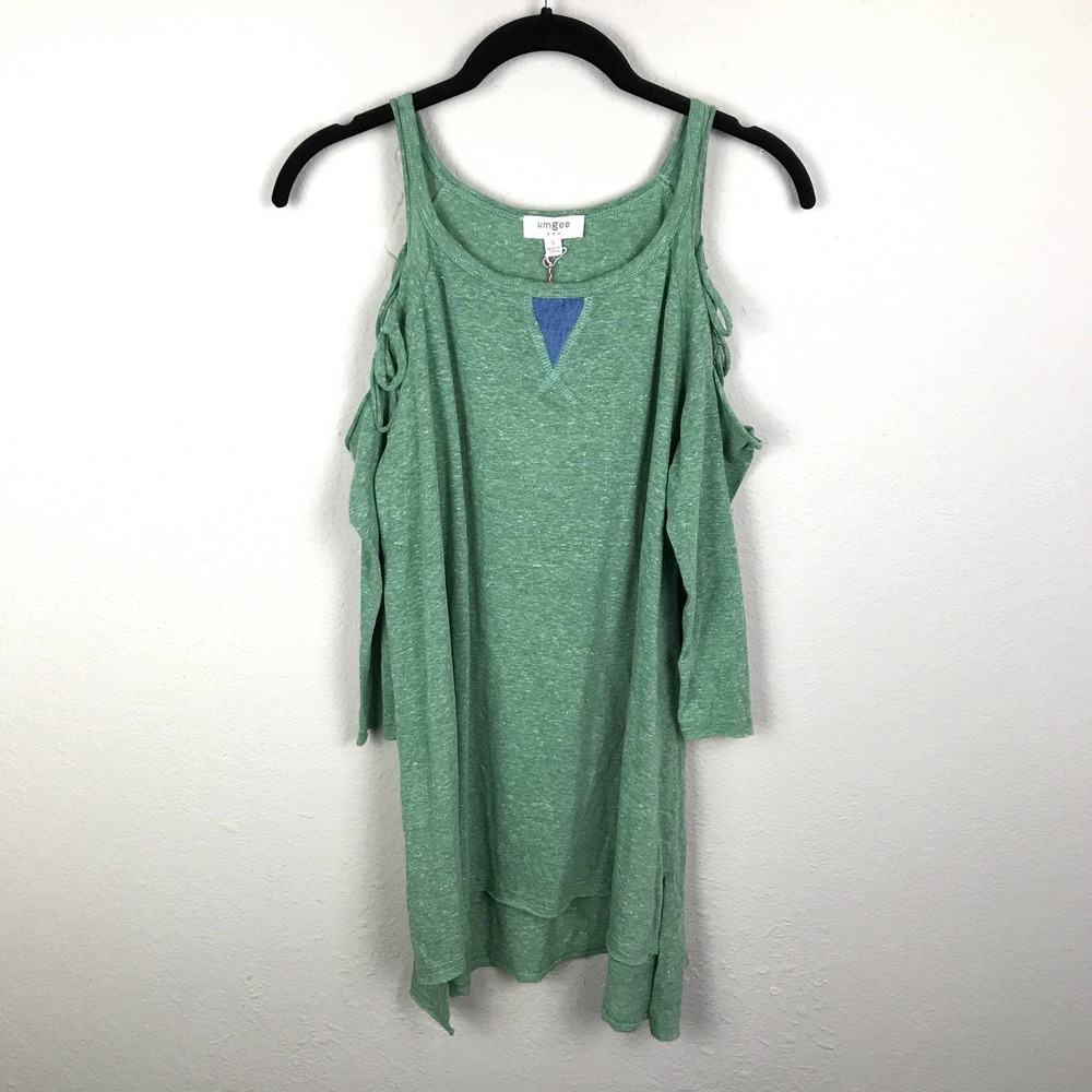Umgee Cold Shoulder Soft Green 1/2 Sleeve Top NWT